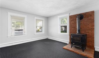 101 Anthony St, East Providence, RI 02914