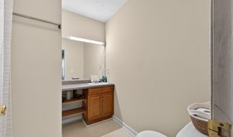 634 Chesterfield St N, Aiken, SC 29801