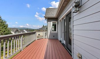 380 Mountaingate Dr, Springfield, OR 97478