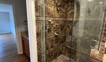 14 Birch Hill Rd, Albany, NY 12211