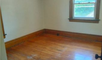 949 W Exchange St, Akron, OH 44302