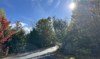 76 Curries Way, Brookfield, NH 03872