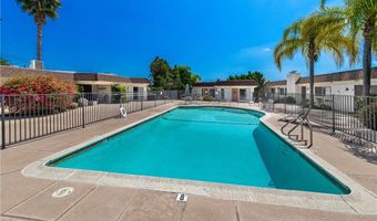 806 E 4th 9, Escondido, CA 92025