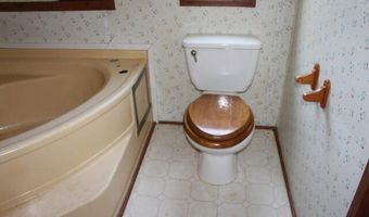 5929 Nichols Rd, Bascom, FL 32423