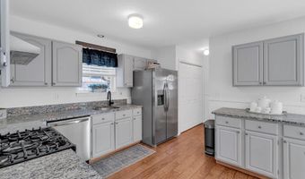 1201 Spray Ave, Beachwood, NJ 08722