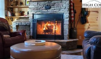 80 Dana Dr, Bakersville, NC 28705