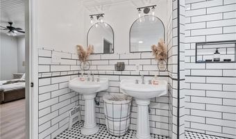 104 Cherry St, Adairsville, GA 30103