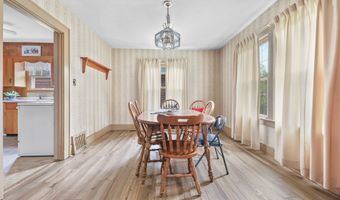 2195 Blenheim Ave, Alliance, OH 44601