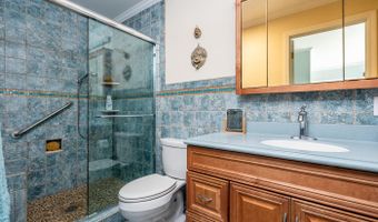 17 Ships Way, Bourne, MA 02532