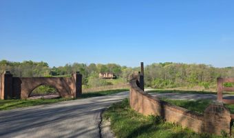 10187 Cherokee Ln, Aurora, IN 47001