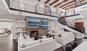 2793 Red Arrow Dr, Las Vegas, NV 89135