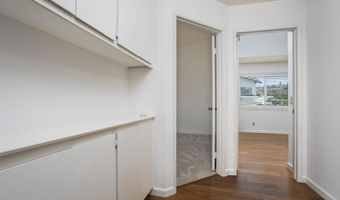 3950 Murray Hill Rd, La Mesa, CA 91941