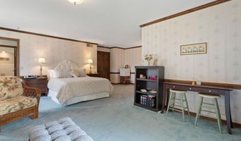 1128 Benton St, Anoka, MN 55303