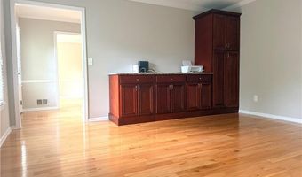 1060 Crabapple Trce, Alpharetta, GA 30004