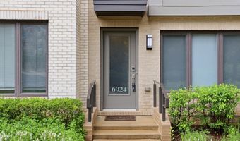 6924 ROCKLEDGE Dr, Bethesda, MD 20817