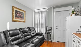 2452 N 4TH St, Harrisburg, PA 17110