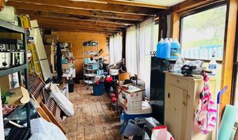 27 Warwick Ave, Athol, MA 01331