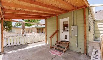 472 N University Ave, Blackfoot, ID 83221