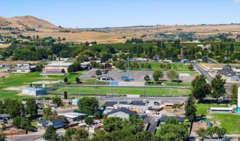1209 11th St, Benton City, WA 99320