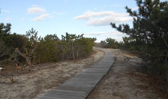 4 E 20th St, Barnegat Light, NJ 08006