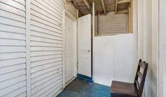 64 Hyde St, Burlington, VT 05401