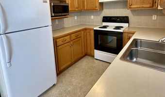 616 Autumn Ridge Ct, Andover, KS 67002