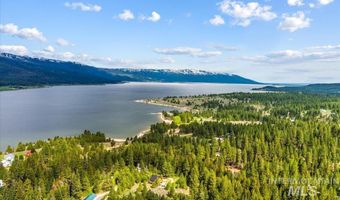 108 Panorama Dr, Cascade, ID 83611