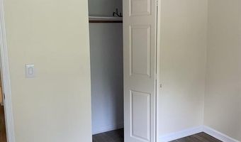 21 Clarks Rd #204, Amesbury, MA 01913