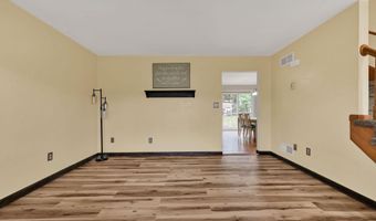 13 SPRINGWOOD Dr, Dover, DE 19904