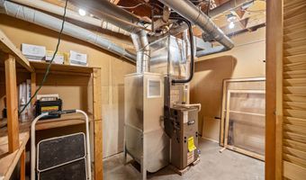 164 E Hill Rd, Brookfield, VT 05036