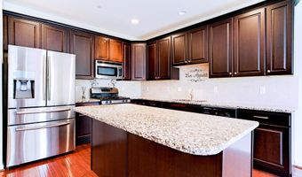 339 PENNYCRESS Rd, Allentown, PA 18104