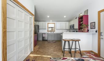 5360 S Highpoint Dr, Albion, IN 46701