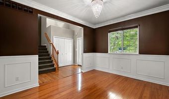2475 Horace St, West Bloomfield, MI 48324