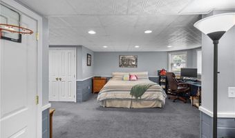 4 Hunters Run, North Providence, RI 02904