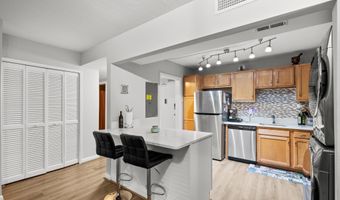 6301 STEVENSON Ave 114, Alexandria, VA 22304