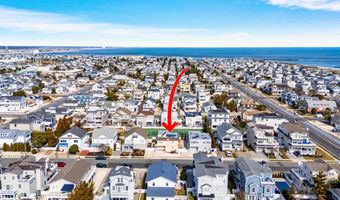 45 W 19th St, Avalon, NJ 08202