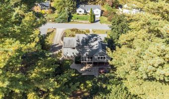 31 Mohawk Dr, Acton, MA 01720