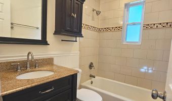 10 S FRENCH St, Alexandria, VA 22304