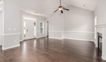 1227 Grayleigh Dr, Ayden, NC 28513