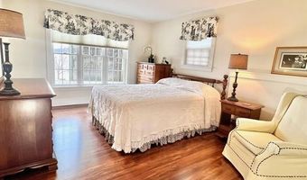 18 Namaschaug Lndg, Chesterfield, NH 03462