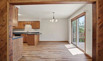 1957 COUNTY ROAD T N, Amherst Junction, WI 54407