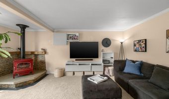 18955 SW BOUCHER Ct, Aloha, OR 97003