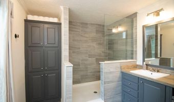 5144 Judson Rd, Alderson, WV 24910