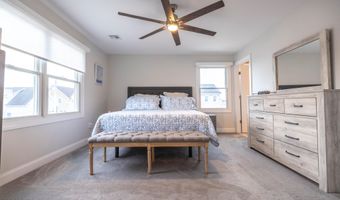 240 Fernwood Dr, Bayville, NJ 08721