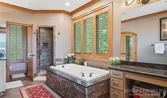 39 Crestview Ln, Banner Elk, NC 28604