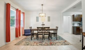 208 E WINTHROP St, Avon Park, FL 33825