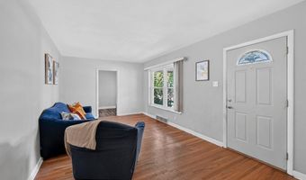 9108 Jonmar Ct, Affton, MO 63123