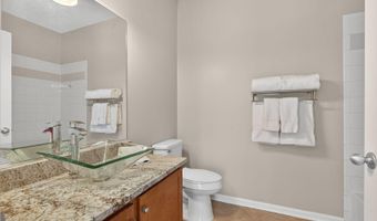 4850 EISENHOWER Ave 202, Alexandria, VA 22304