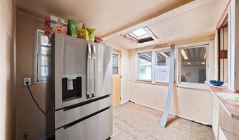 1054 W 10th St, San Bernardino, CA 92411
