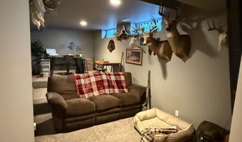 1214 E North St, Algona, IA 50511